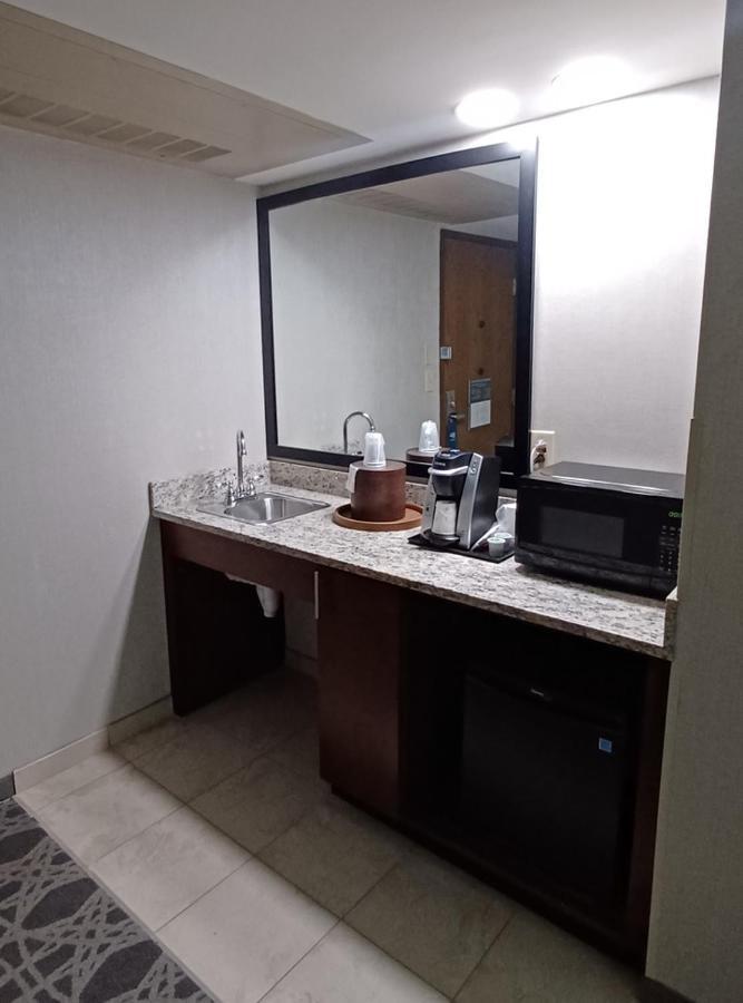 Holiday Inn - Mcallen - Medical Center Area By Ihg Exterior foto